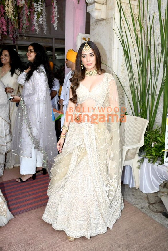 photos celebs grace the wedding ceremony of actress sonnalli seygall and hotelier ashesh sajnani 2