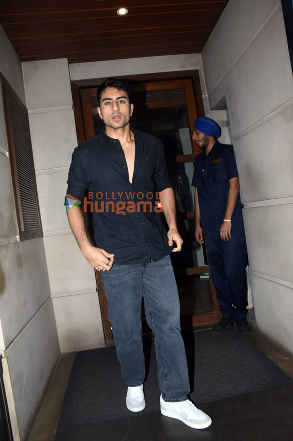 photos ibrahim ali khan and palak tiwari snapped in town as they attend a birthday party 3