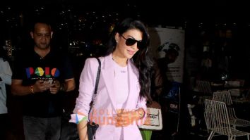 Photos: Jacqueline Fernandez, Manushi Chhillar, Esha Gupta and others snapped at the airport