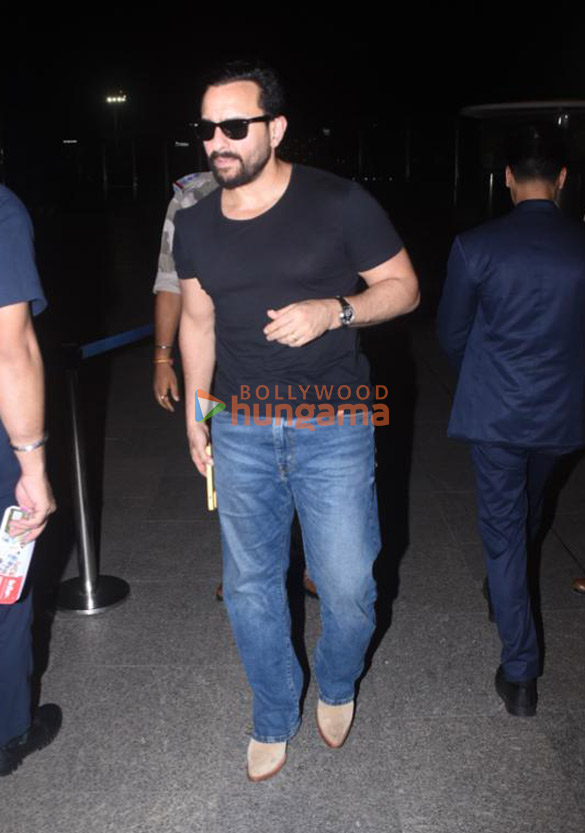 photos kirti sanon saif ali khan and ekta kapoor snapped at the airport 987 1