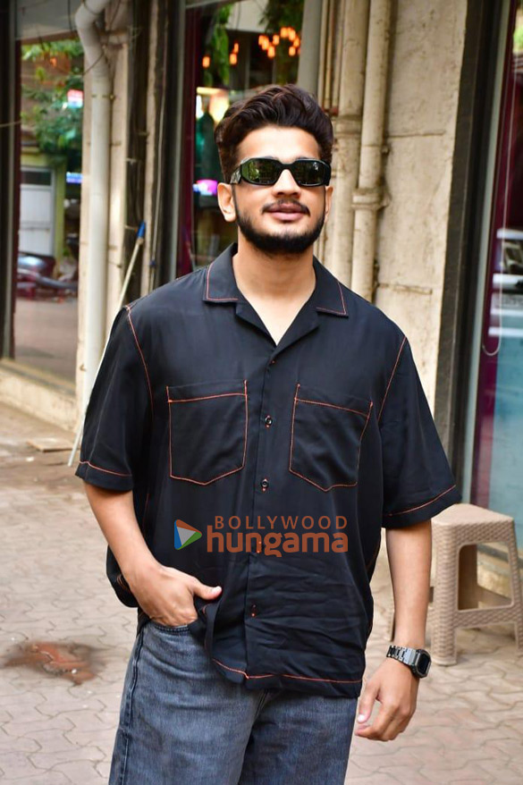 photos munawar faruqui snapped in andheri 1 2