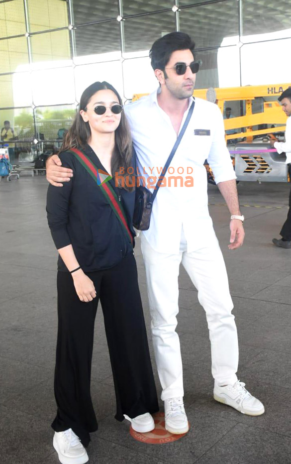 photos ranbir kapoor alia bhatt and shamita shetty snapped at the airport 5