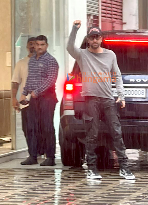 photos ranbir kapoor snapped at t series office in andheri 4 3
