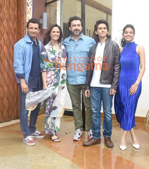 photos sharman joshi mona singh and sahil sangha promote their web series kafas 1