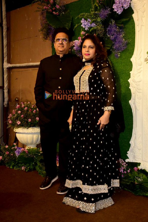 photos sunny deol bobby deol and others attend karan deol and drisha acharyas wedding reception 14