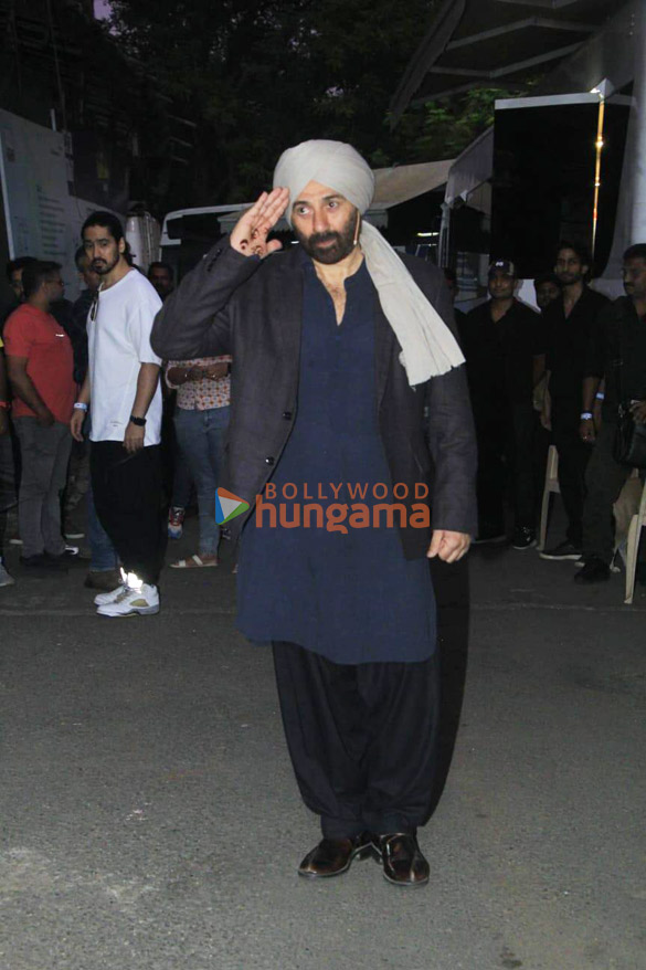 photos sunny deol and ameesha patel at the kapil sharma show for gadar 2 promotions 2