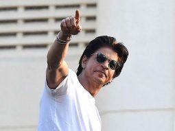 #AskSRK: Shah Rukh Khan speaks about the “hard work” behind his fame