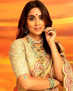 Celeb Photos Of Shriya Saran