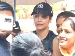 So humble! Malaika Arora waits to click selfie with fans despite pouring rain