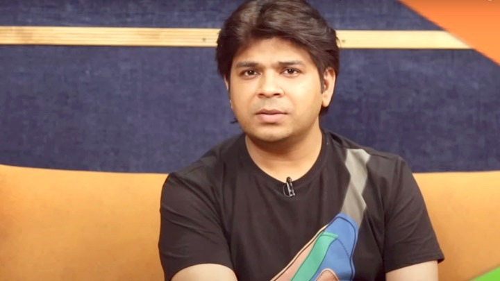 ‘Sunn Raha Hai’ RAW & Unfiltered Live from Ankit Tiwari’s Studio ‘Sunn Raha Hai’ RAW & Unfiltered Live from Ankit Tiwari’s Studio
