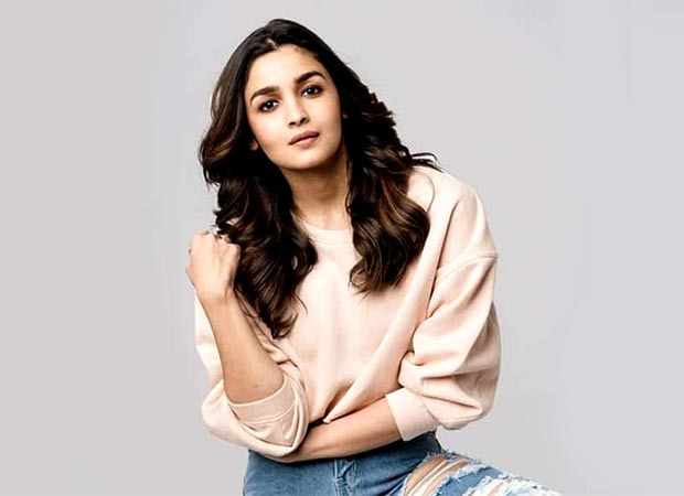 You are currently viewing Alia Bhatt to play de-glam superhero in YRF’s Spy universe; Shah Rukh Khan and Salman Khan not to make appearance in the movie : Bollywood News