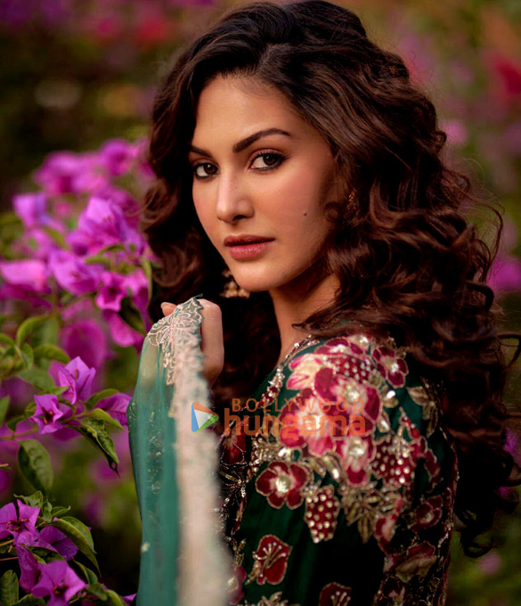 amyra dastur 2 59