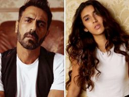 Arjun Rampal exclaims “Killing it” as daughter Myra walks the ramp; girlfriend Gabriella Demetriades reacts