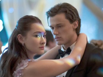 The Summer I Turned Pretty: Team Conrad or Jeremiah? Lola Tung and Christopher Briney pick sides The Summer I Turned Pretty: Team Conrad or Jeremiah? Lola Tung and Christopher Briney pick sides