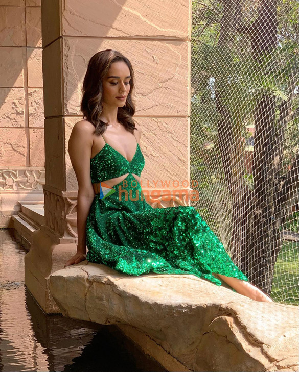 manushi chhillar 2 96