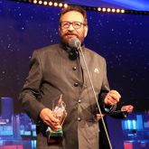 Mr. India filmmaker Shekhar Kapur honored with the Lifetime Contribution to UK-India Relations award at IGF’s UK-India Awards