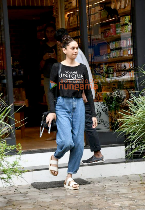 Photos: Aditi Rao Hydari snapped in Bandra