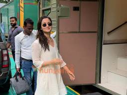 Photos: Alia Bhatt snapped in Andheri