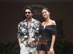Photos: Ayushmann Khurrana and Ananya Panday snapped promoting Dream Girl 2