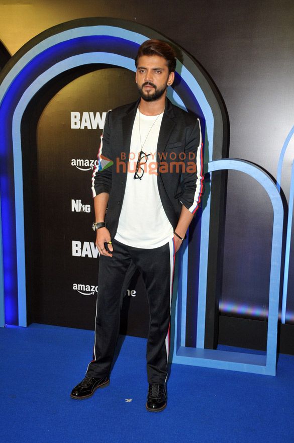 photos celebs grace the premiere of bawaal1 17