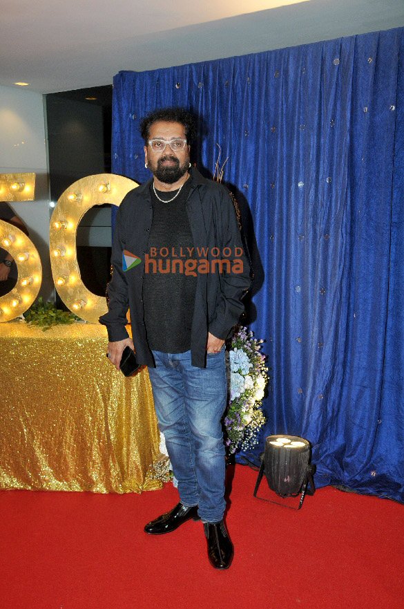 photos celebs snapped at sonu nigams 50th birthday celebrations at sahara star 16