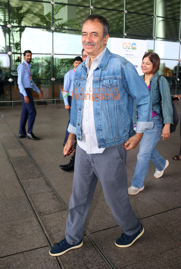 photos manushi chhillar and rajkumar hirani snapped at the airport 4