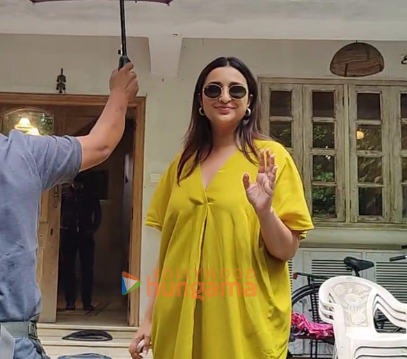 photos parineeti chopra snapped at imtiaz alis office in versova 2