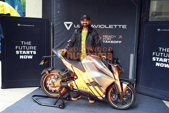 photos rannvijay singh was snapped while taking the delivery of the f77 electric superbike in khar 1