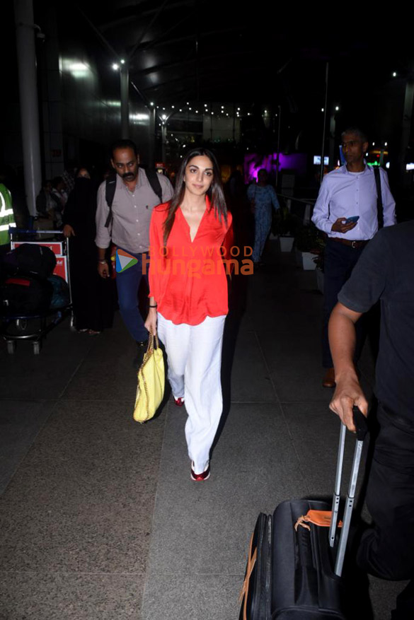 photos ranveer singh alia bhatt nayanthara and others snapped at the airport 6