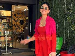 Photos: Sanjana Sanghi snapped outside Geetanjali salon in Juhu