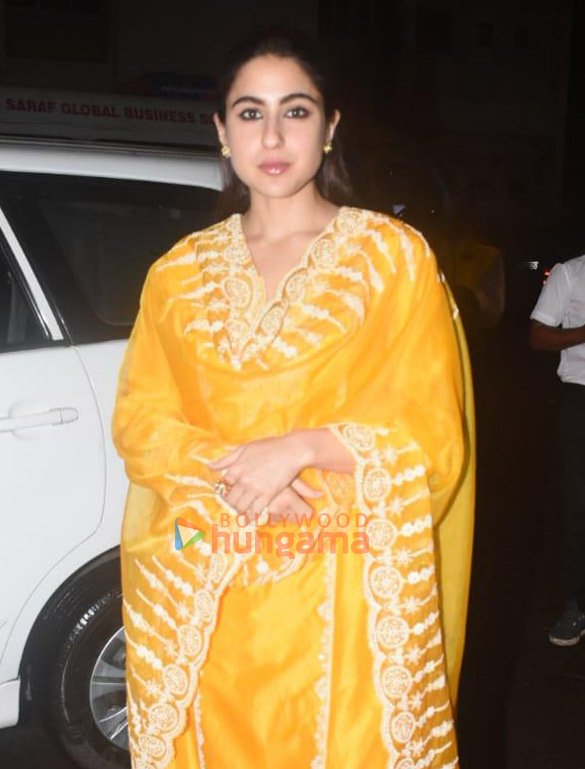 Photos: Sara Ali Khan snapped in Andheri Photos: Sara Ali Khan snapped in Andheri