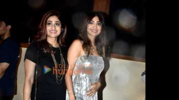 Photos: Shilpa Shetty and Shamita Shetty snapped at Bastian in Worli