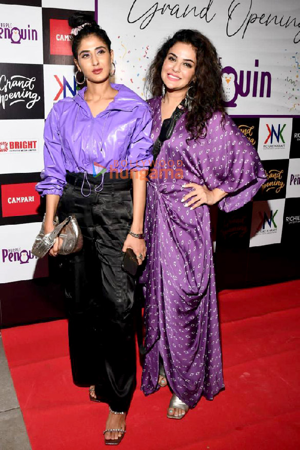 photos shweta pandit vikas gupta and others snapped at purple penguin lounge and bar launch in mumbai 6