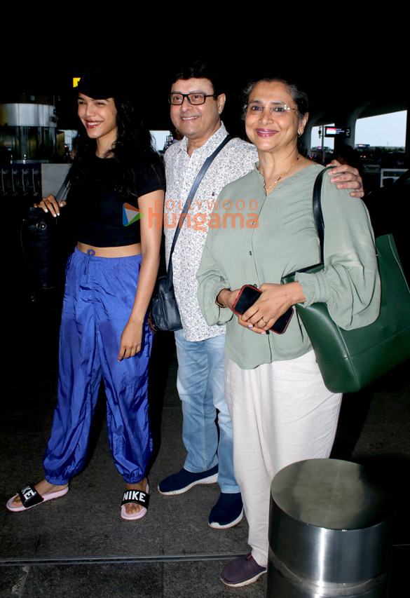 photos sidharth malhotra kiara advani disha patani and others snapped at the airport 4