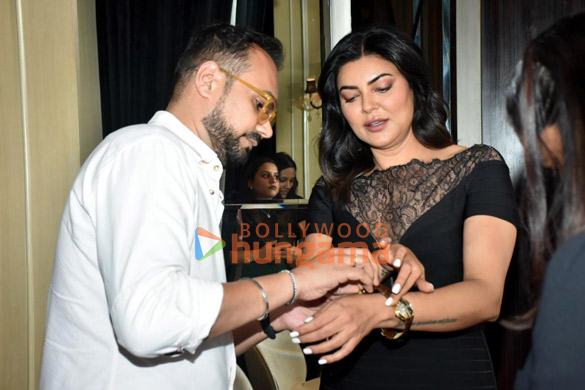 photos sushmita sen graces the launch of titans new art deco collection 4