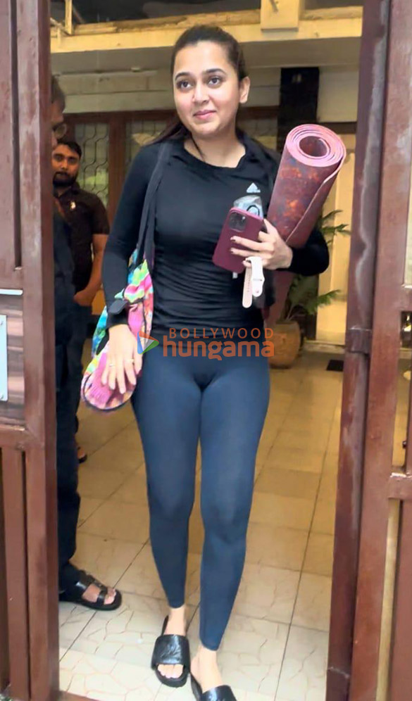 Photos: Tejasswi Prakash snapped outside her yoga class