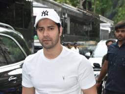 Photos: Varun Dhawan snapped on location of a shoot