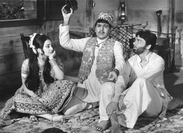 Saira Banu remembers Sagina, calls Dilip Kumar's performance “Spell-binding, enthralling”; check post here