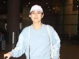 Sara Ali Khan’s sporty airport look is just fab!!