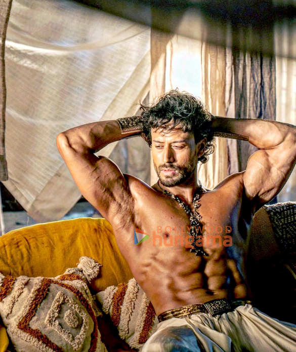 tiger shroff 2 40