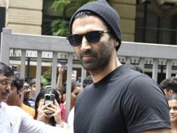 Aditya Roy Kapur’s beanie look reminds us of ‘Aashiqui 2’