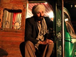 Gadar 2 continues to wreak havoc on Day 2; likely to clock Rs. 42 to Rs. 43 cr. on Saturday