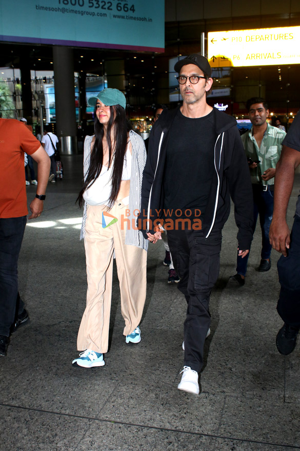 malaika arora varun dhawan kriti kharbanda and others snapped at the airport 11