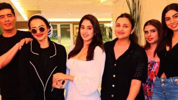 Manish Malhotra shares a RARE get together with Rekha, Janhvi Kapoor, Parineeti Chopra, and others