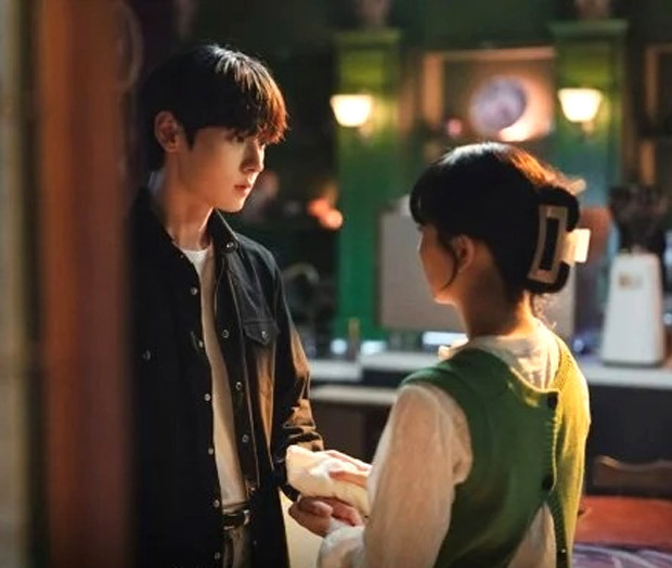 My Lovely Liar Mid-Season Review: Kim So Hyun and Hwang Min Hyun are on a quest to weed out lies in cutesy fantasy romantic comed