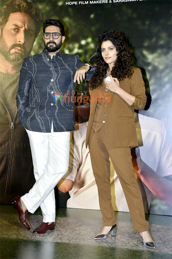 photos abhishek bachchan saiyami kher angad bedi and r balki snapped at ghoomer trailer launch3 2