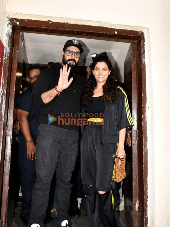 photos abhishek bachchan and saiyami kher snapped promoting ghoomer at pvr juhu 2 2