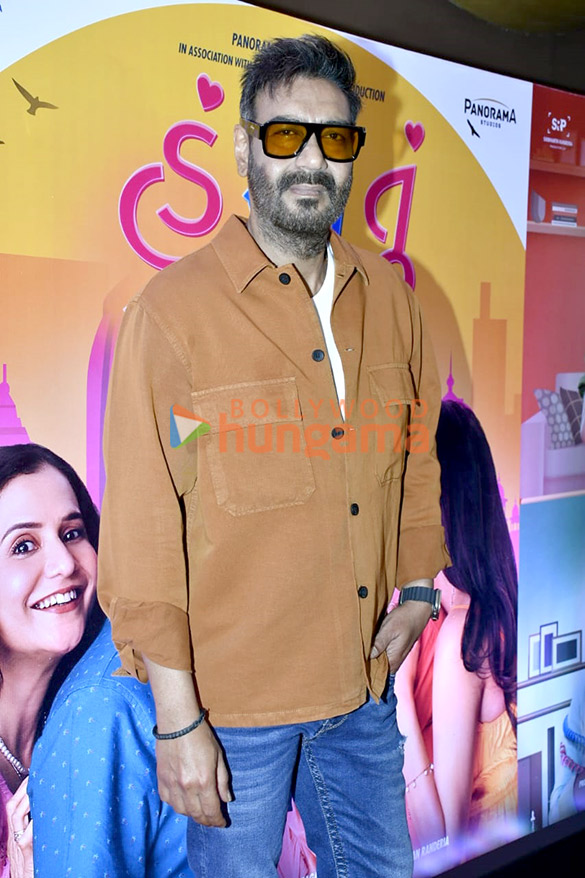 photos ajay devgn snapped at the trailer launch of gujarati movie hu ane tu in mumbai 3
