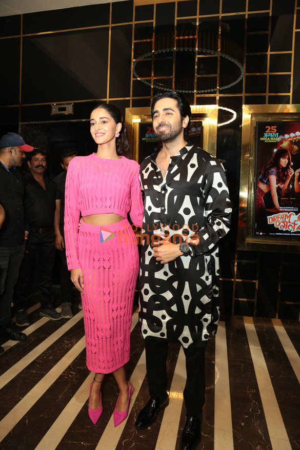 photos ayushmann khurrana and ananya panday promote dream girl 2 at miraj cinemas in indore 1