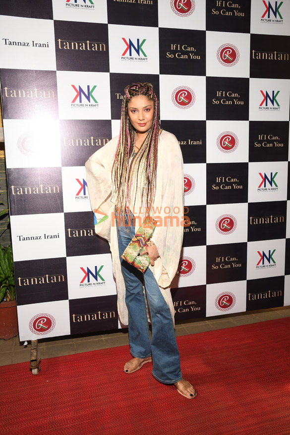 photos celebs grace the launch of tannaz iranis book if i can so can you 4